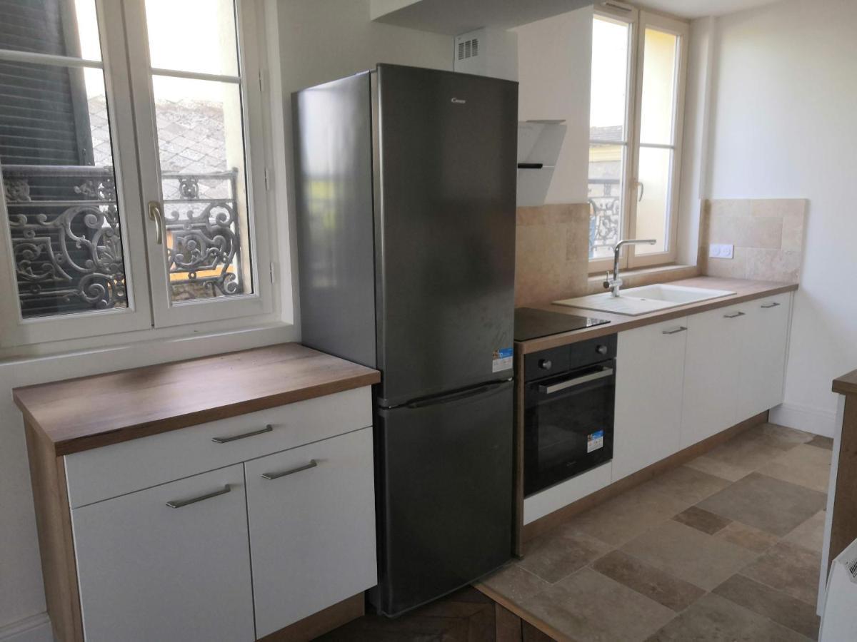 Grand 2P Terrasse Bord De Seine Apartment Mantes-la-Jolie Exterior photo