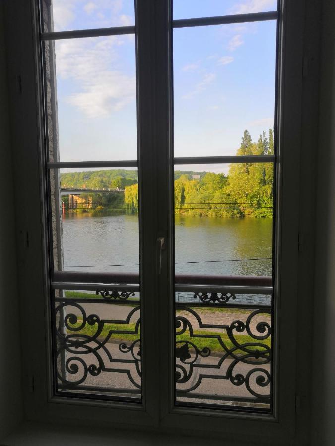 Grand 2P Terrasse Bord De Seine Apartment Mantes-la-Jolie Exterior photo